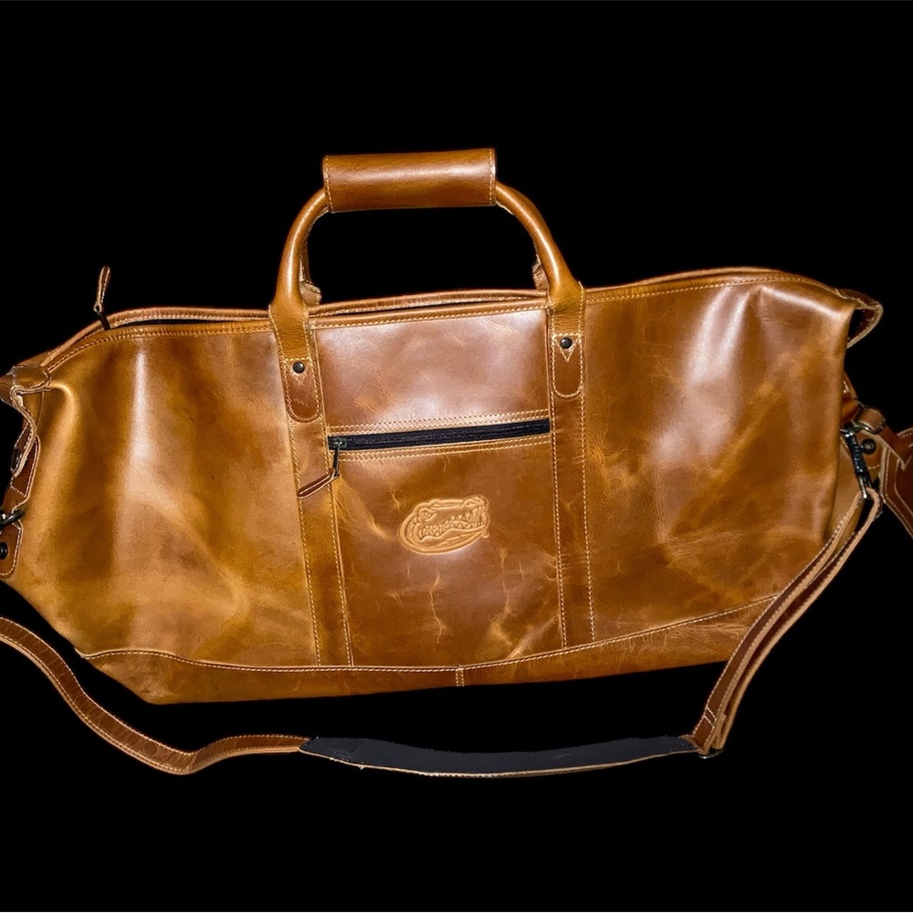 University of Florida UF Gators Duffle Travel Bag. Marbled Leather. New